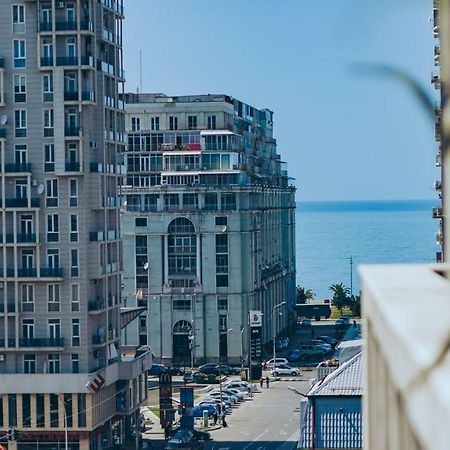 Apartment On Javakhishvili บาทูมิ ภายนอก รูปภาพ