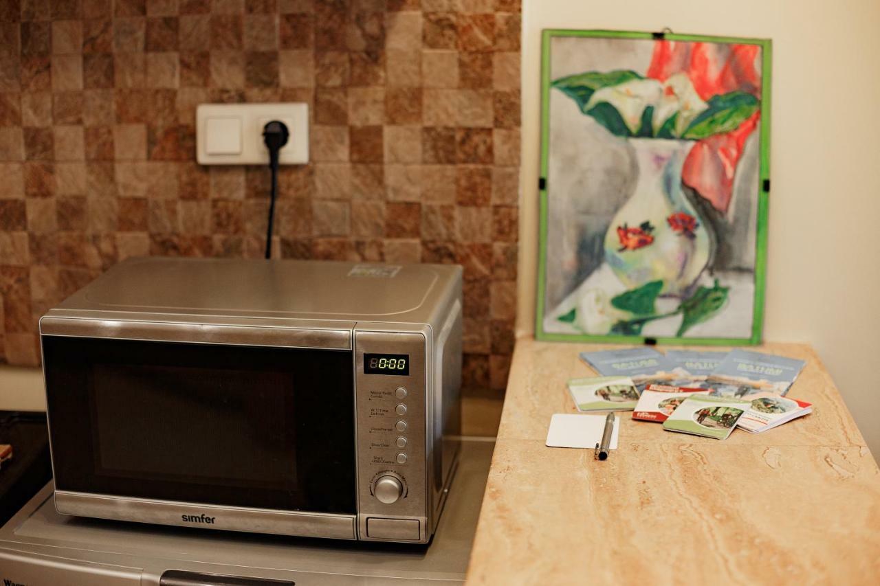 Apartment On Javakhishvili บาทูมิ ภายนอก รูปภาพ